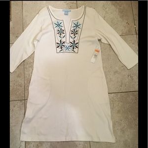 NWT* WOMANS DRESS